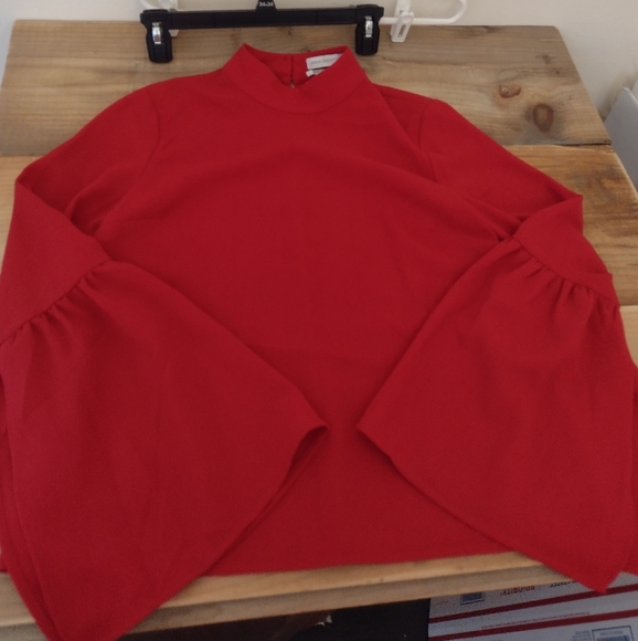 Urban Outfitters Red Mock Neck Bell Sleeve Blouse Size XS - Picture 4 of 14